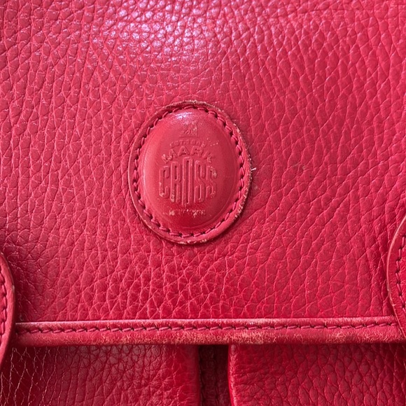 Mark Cross leather pebbled, leather flap shoulder bag. - Picture 4 of 7